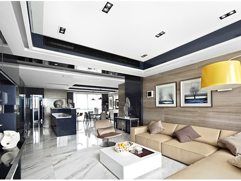 客廳 房子本身戶型動(dòng)靜分區(qū)合理，設(shè)計(jì)師還是進(jìn)行了適當(dāng)?shù)母脑欤蛊涔δ軈^(qū)域更為完備。